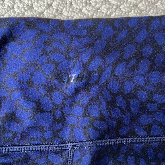 EUC Rare Peloton x With reversible leggings size Small - Picture 4 of 6